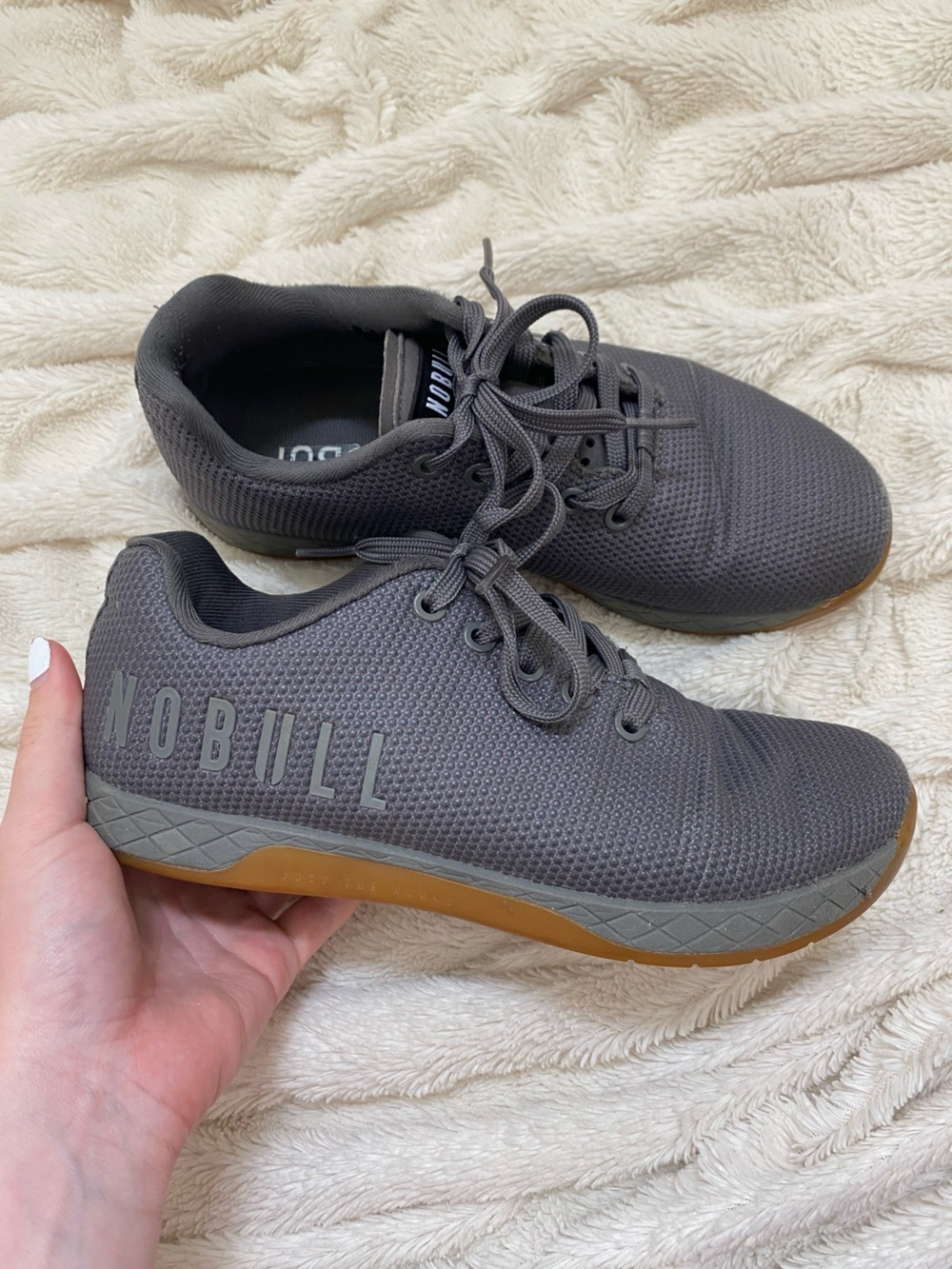 Nobull Dark Grey/Gum Trainer sneakers Sz 8 women's